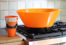 Load image into Gallery viewer, Frywall splatter guard keeps your stovetop free from oil and grease